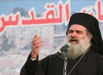 سيادة المطران عطا الله حنا : ” ان من يشعل نار الفتنة والكراهية في الغرب انما يريد تصديرها الى مشرقنا وبلادنا